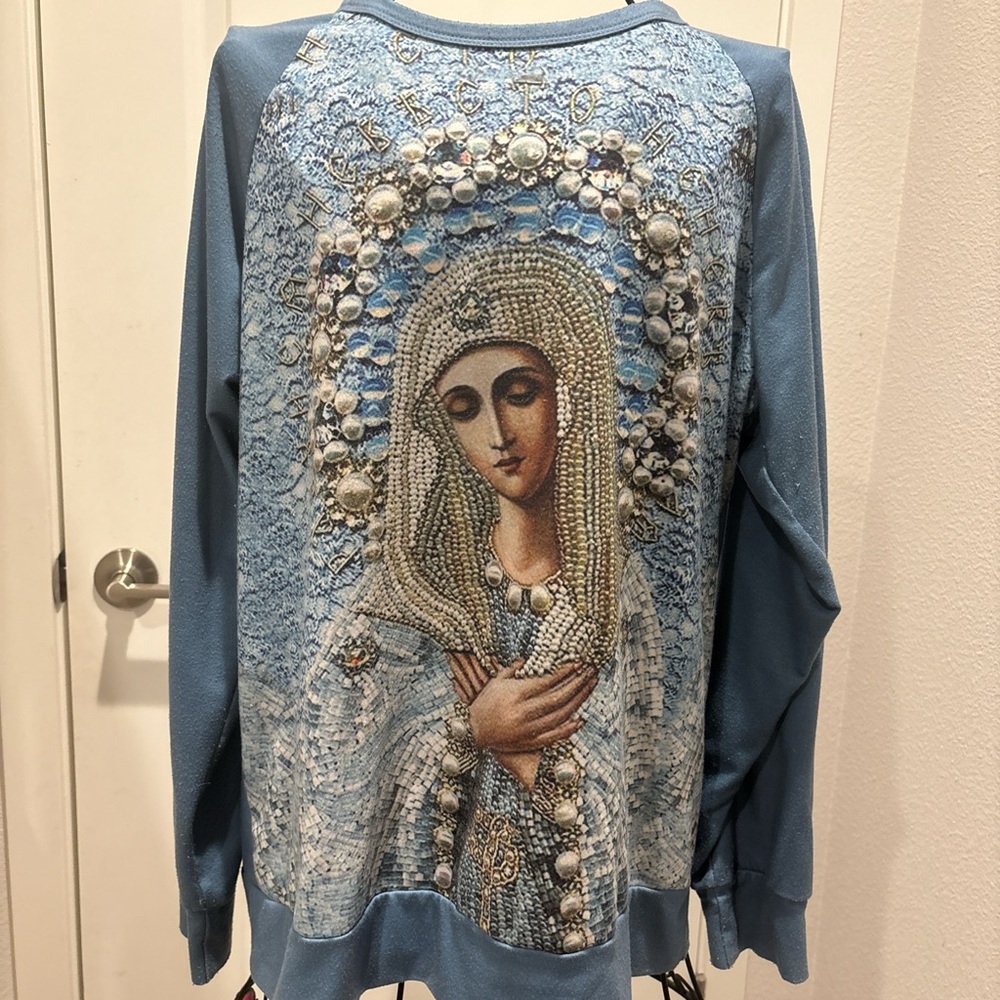 Women's Blue Graphic Sweater